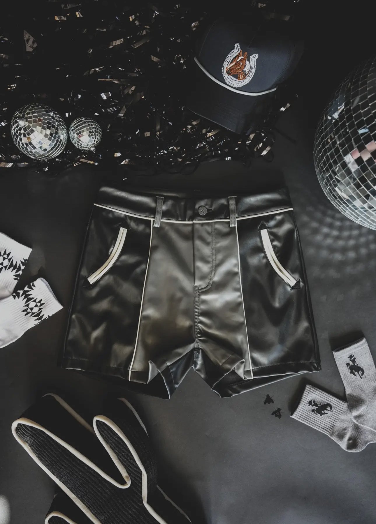 Camino Cowboys Shorts