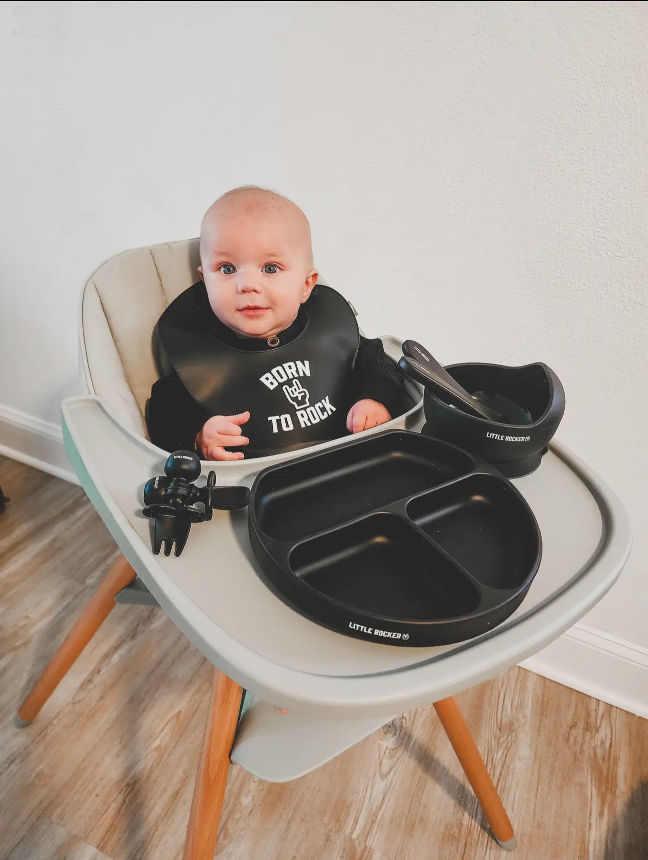 Born To Rock Bib